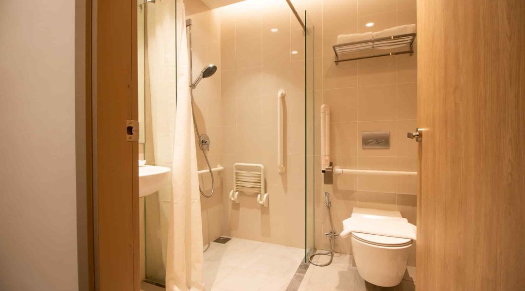 Prestige Jalan Besar Superior Queen Room toilet with bidet and sink